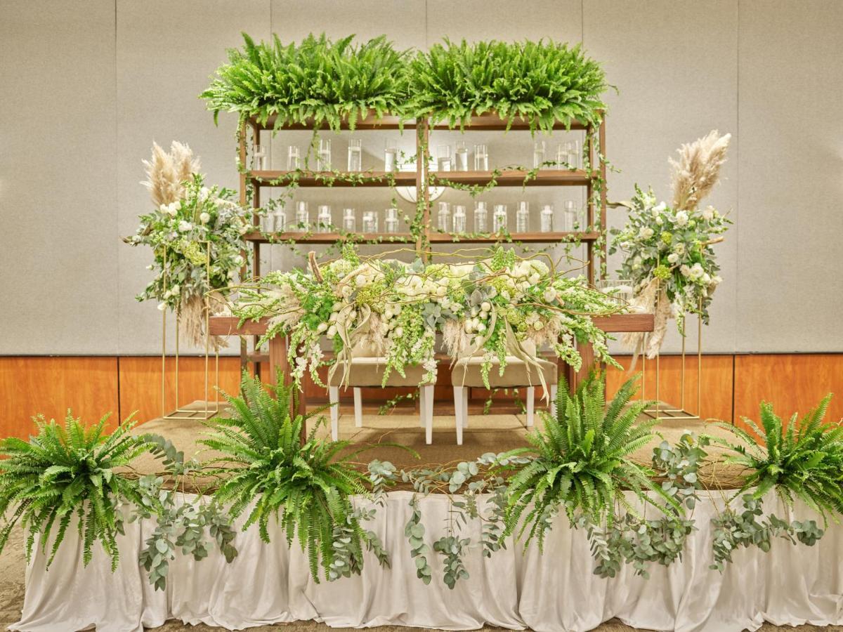 Fiesta Americana Reforma Mexico City Exterior photo A traditional Malay wedding dais