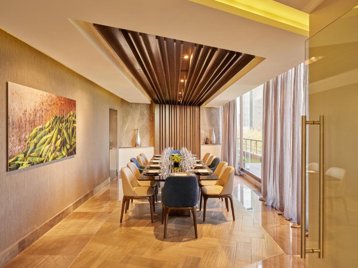 Fiesta Americana Reforma Mexico City Exterior photo The dining room