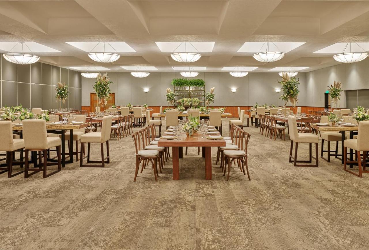 Fiesta Americana Reforma Mexico City Exterior photo The ballroom at the Westin Palace, Madrid