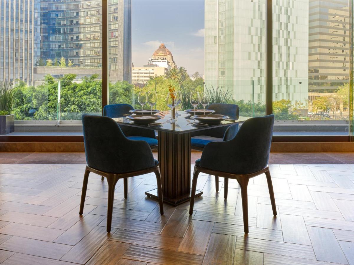 Fiesta Americana Reforma Mexico City Exterior photo The Table