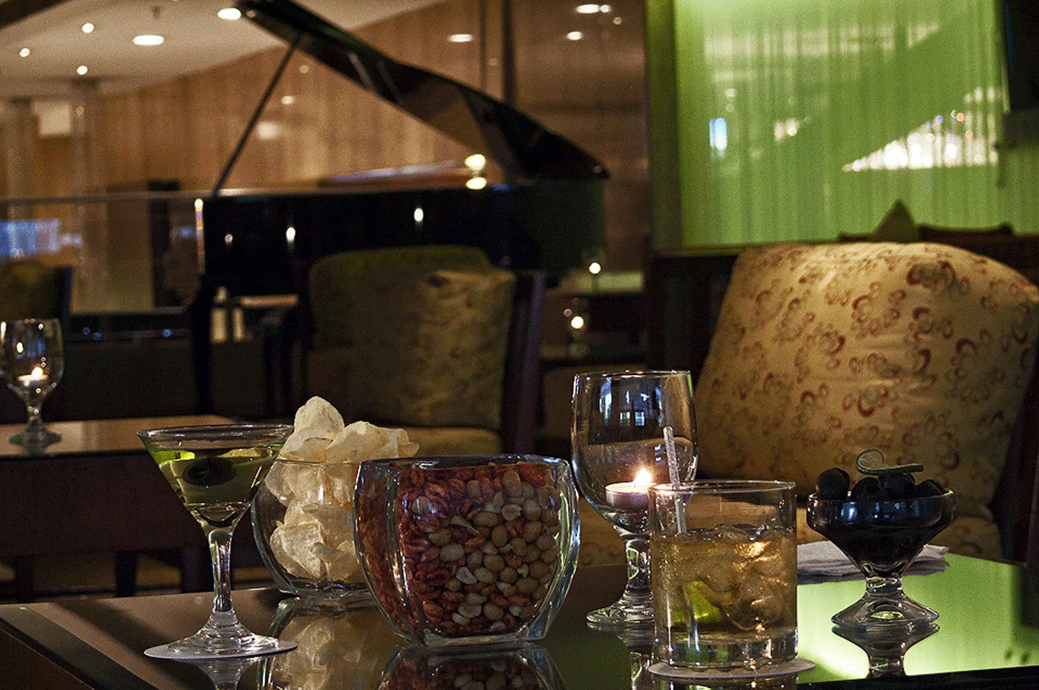 Fiesta Americana Reforma Mexico City Exterior photo The piano bar at the hotel